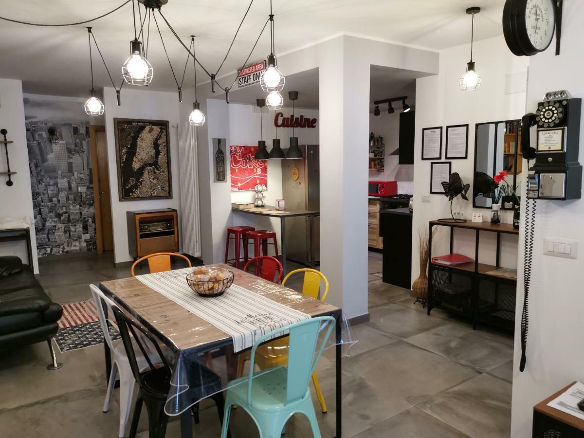 The Black Dog House Valenzano Εξωτερικό φωτογραφία