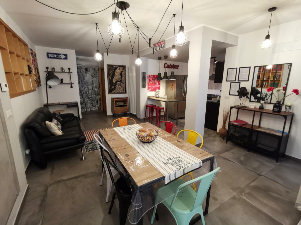 The Black Dog House Valenzano Εξωτερικό φωτογραφία